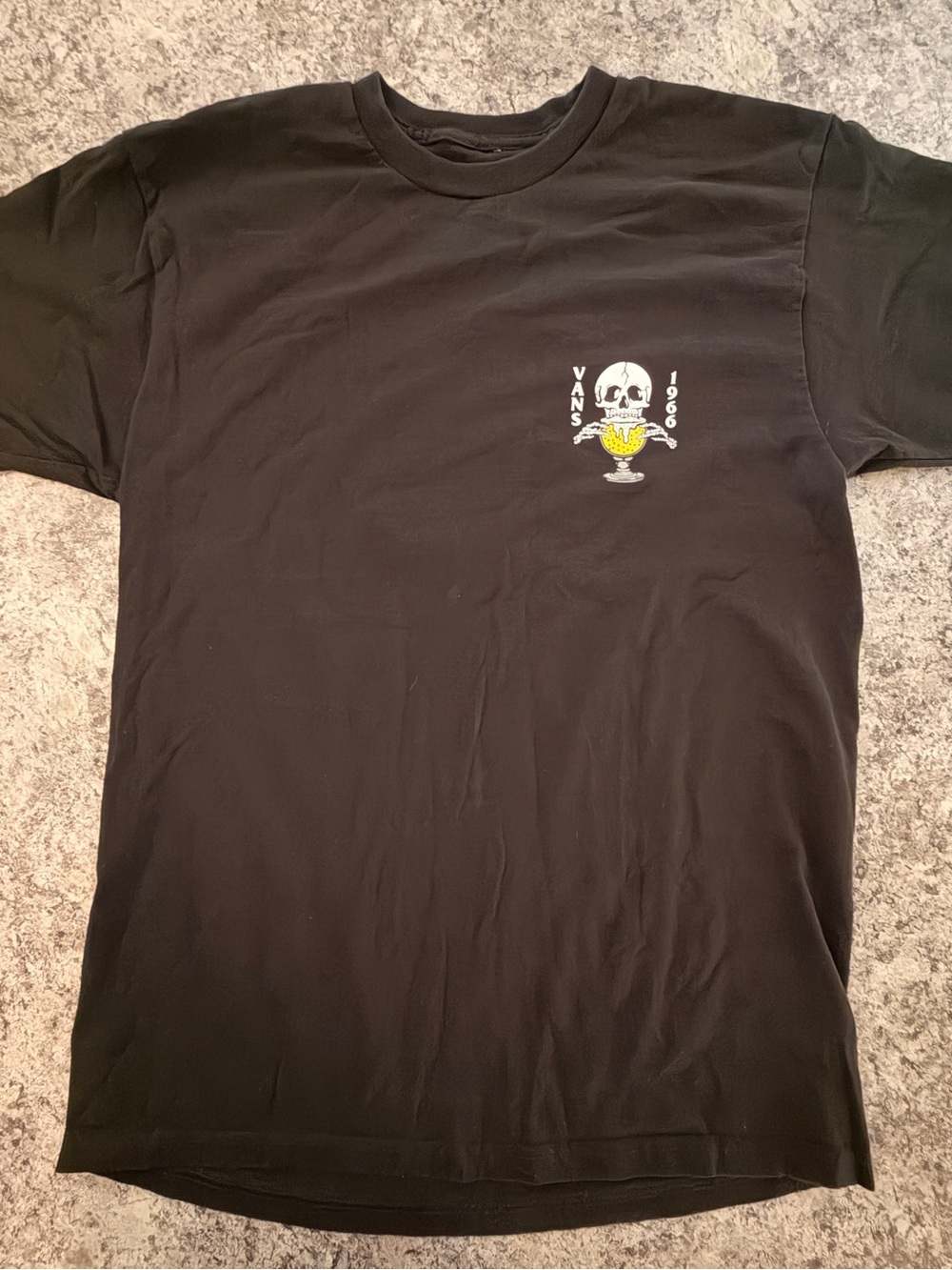 Vans Classic Fit T-Shirt Medium Black Skull Old Skool SK8 Graphic Tee